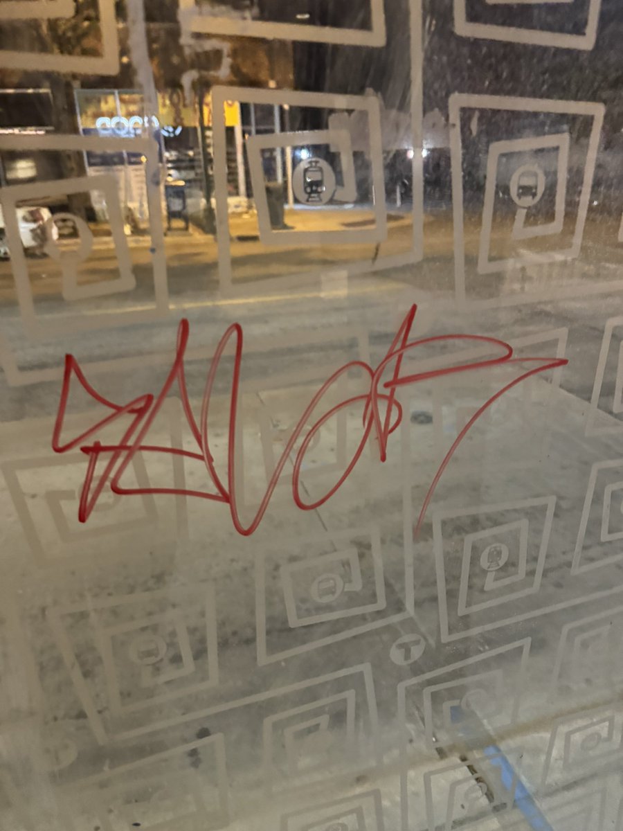 bus number 4 tweet media