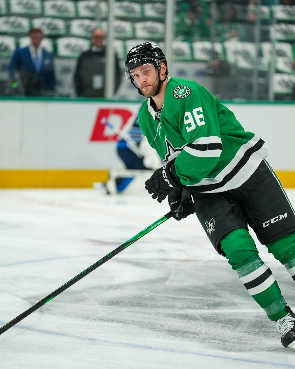 BR_OpenIce's tweet image. Mikko Rantanen in his last 6 games …

-9 goals
-17 points
-2 game-winning goals
-2 hat tricks

THE MOOSE IS LOOSE 🫎 😤