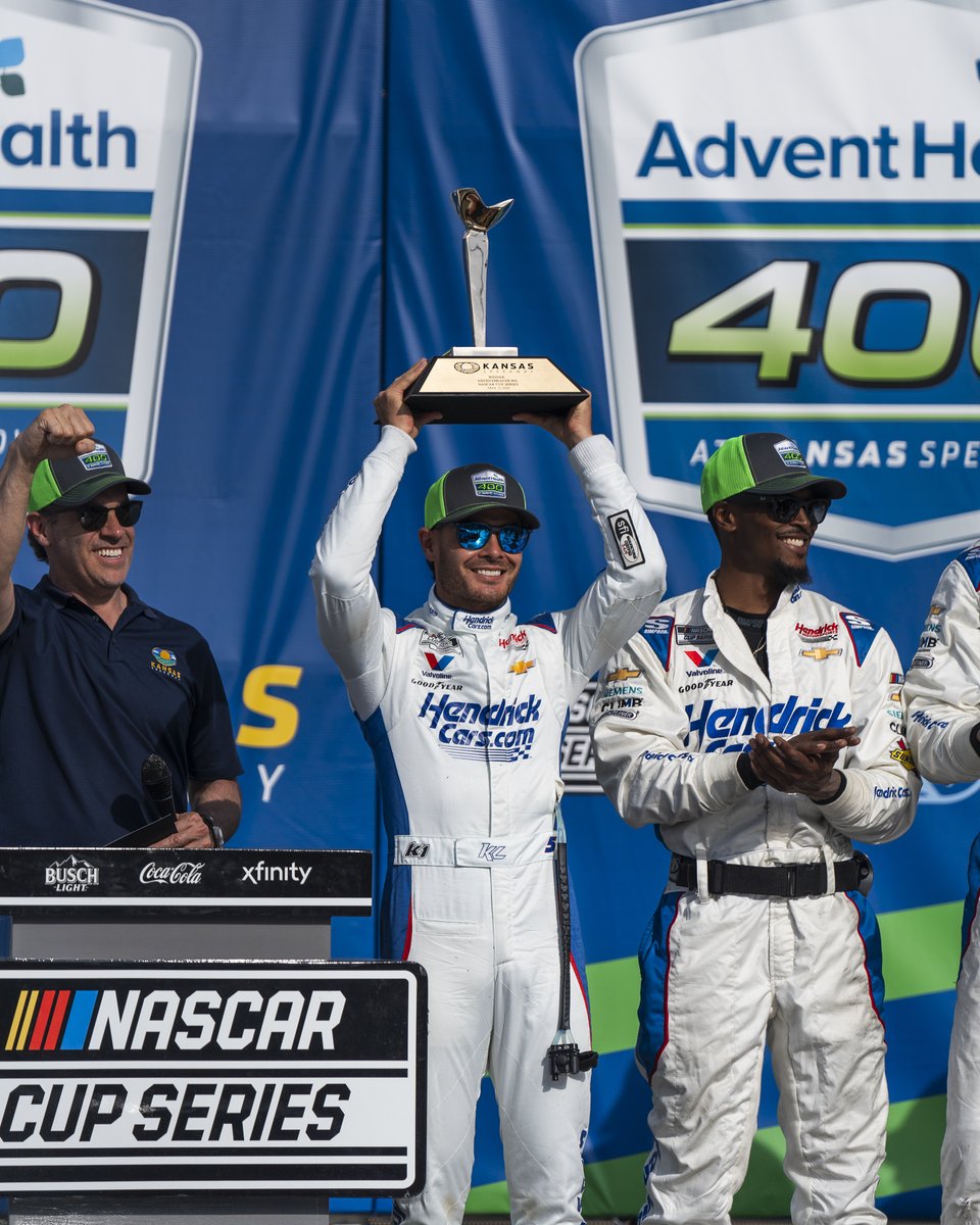 SportsonPrime's tweet photo. Kyle Larson 🤝 Kansas https://t.co/s3tDKgdZzz
