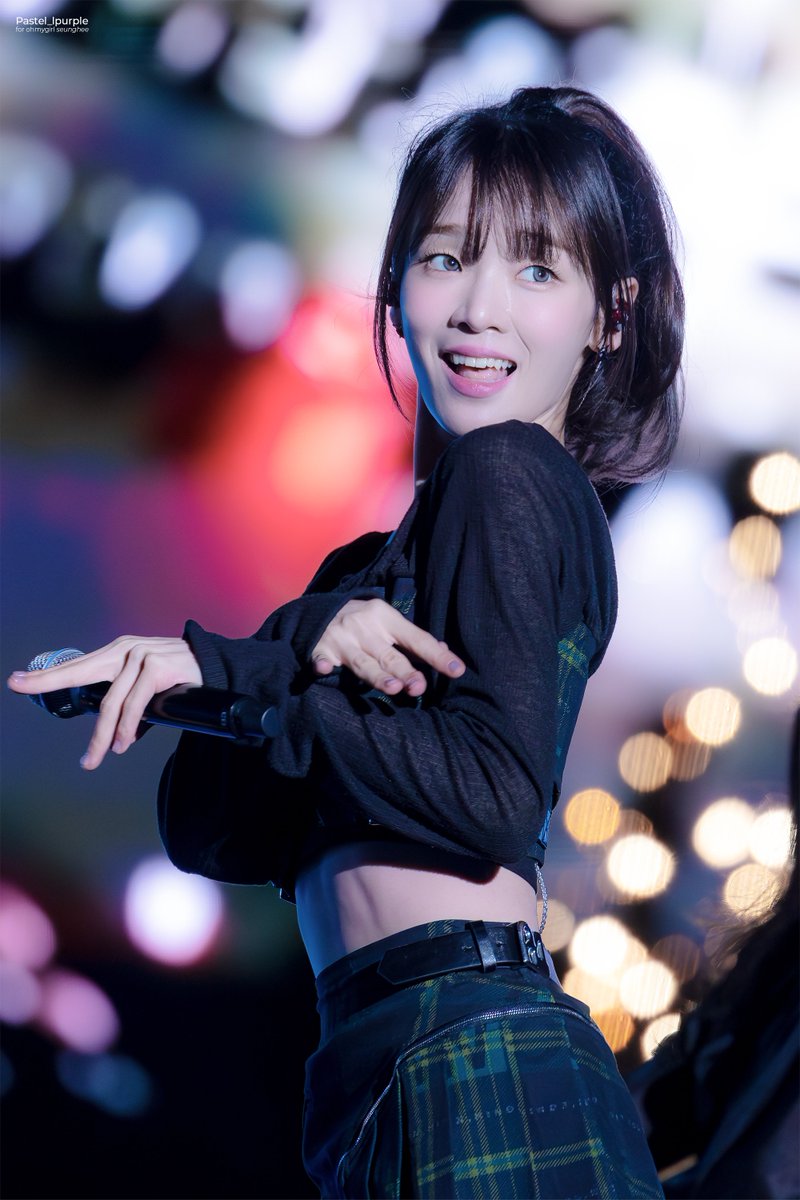 pastel_lpurple's tweet photo. 250511 H-CONCERT

승희가 좋아 :-)

@WM_OHMYGIRL
#오마이걸 #OHMYGIRL #승희 #SEUNGHEE https://t.co/anvJfqaDTA