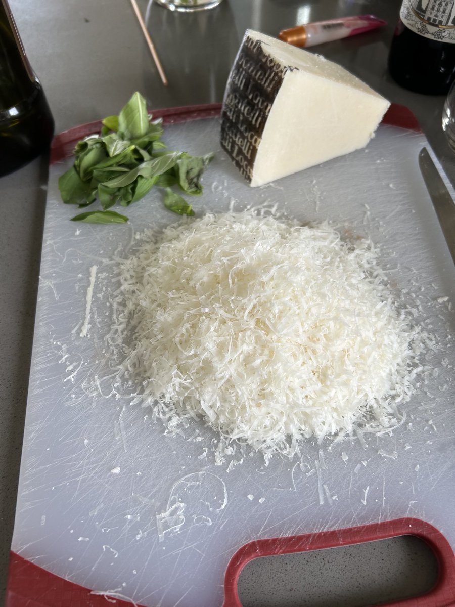 Mother’s Day dinner is imminent #themuni