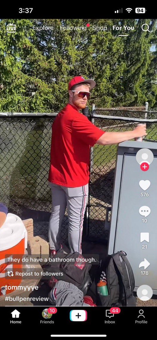 RedbirdsBack's tweet image. Duffy Ass Whoopin #RDB