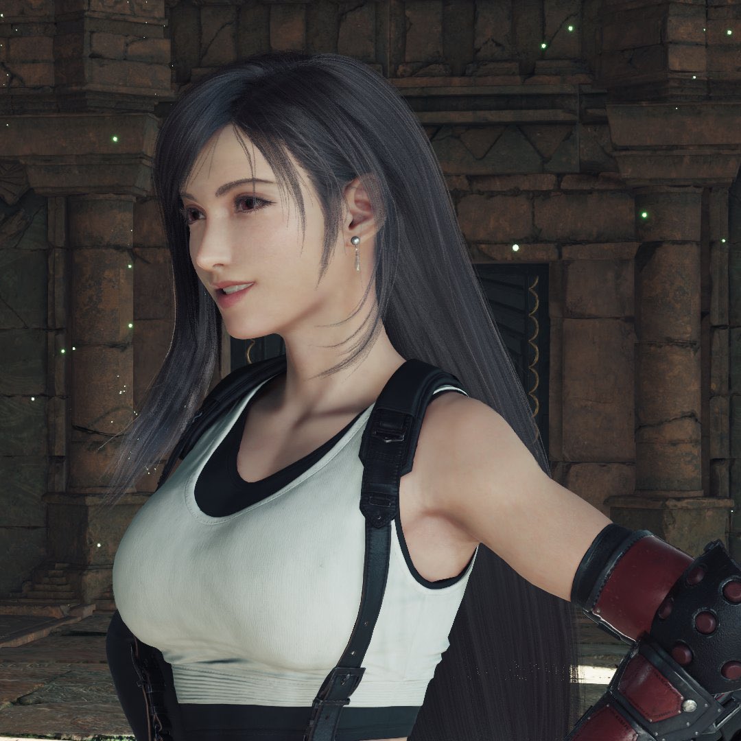 foraerti's tweet image. her smile ☹️