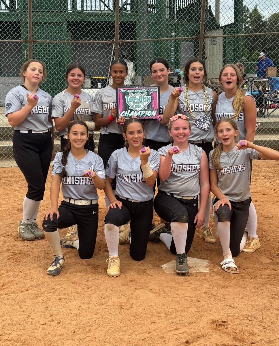 Congratulations to our Punishers Black 14u team on their performance this weekend. #1 seed undefeated all weekend.They ended Champions in the gold bracket with topgun this past weekend. 

#punishers14u 
#punishersblack