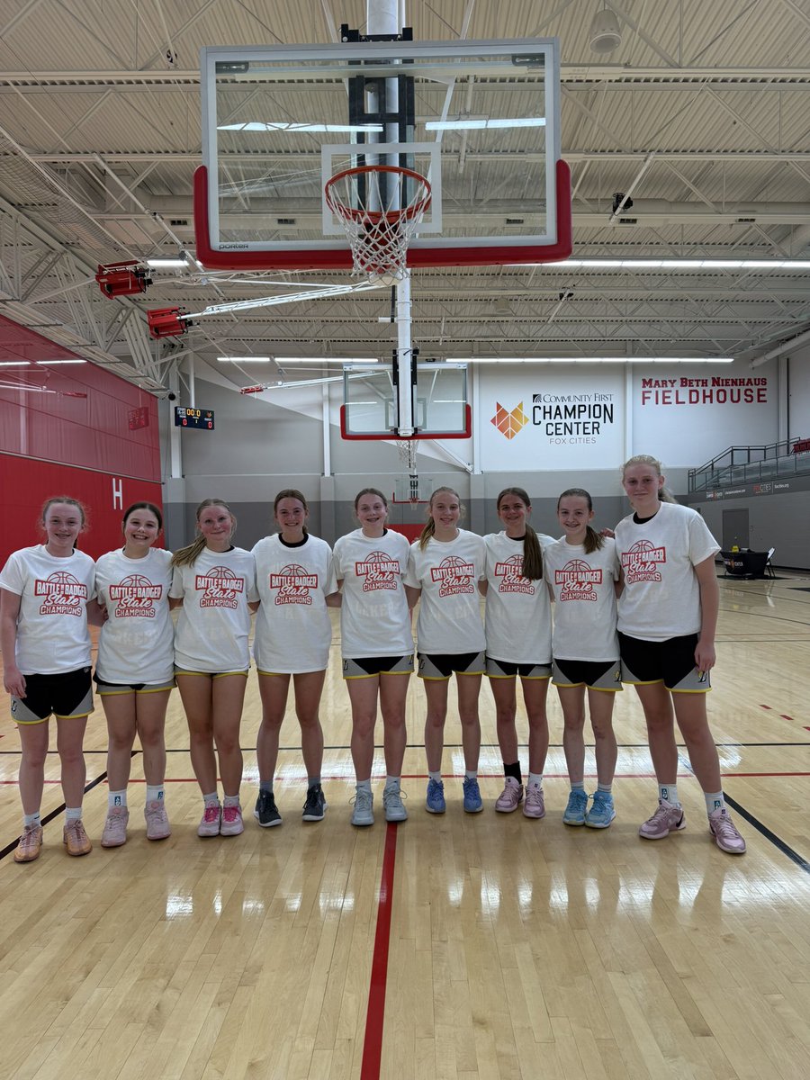In the last game of the Battle in the Badger State, our 2029 Wisconsin Lakers team put it all together in the final. Shared the ball. Made the extra pass. Rotated on help D. 9-10 girls at every practice… and it’s showing.
Champs! 🏀💪