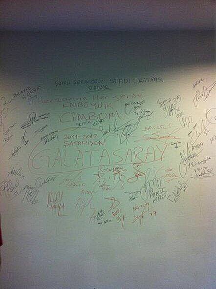 forzacimbom's tweet image. Tarihte bugün | 12 Mayıs 2012  

Kadıköy Şükrü Saraçoğlu Stadı Hatırası...