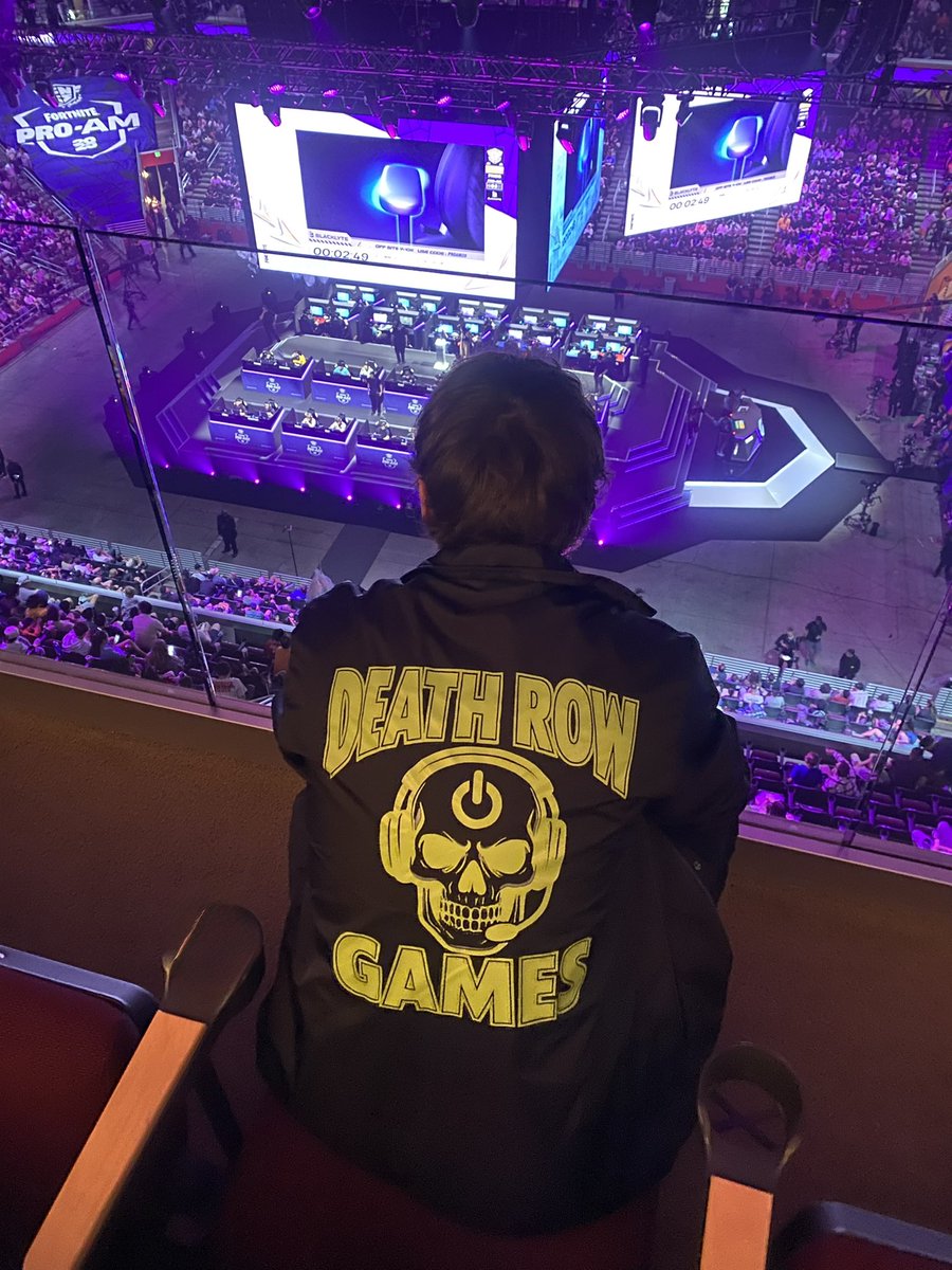 epicsmasher.9dcc.eth 🎟️ (@epicsmasherttv) on Twitter photo Thank you for having me at the <a href="/FNCompetitive/">Fortnite Competitive</a> :)
#FNCS #FNCSProAm #deathrowgames #goodgamechamp Thank you for having me at the <a href="/FNCompetitive/">Fortnite Competitive</a> :)
#FNCS #FNCSProAm #deathrowgames #goodgamechamp