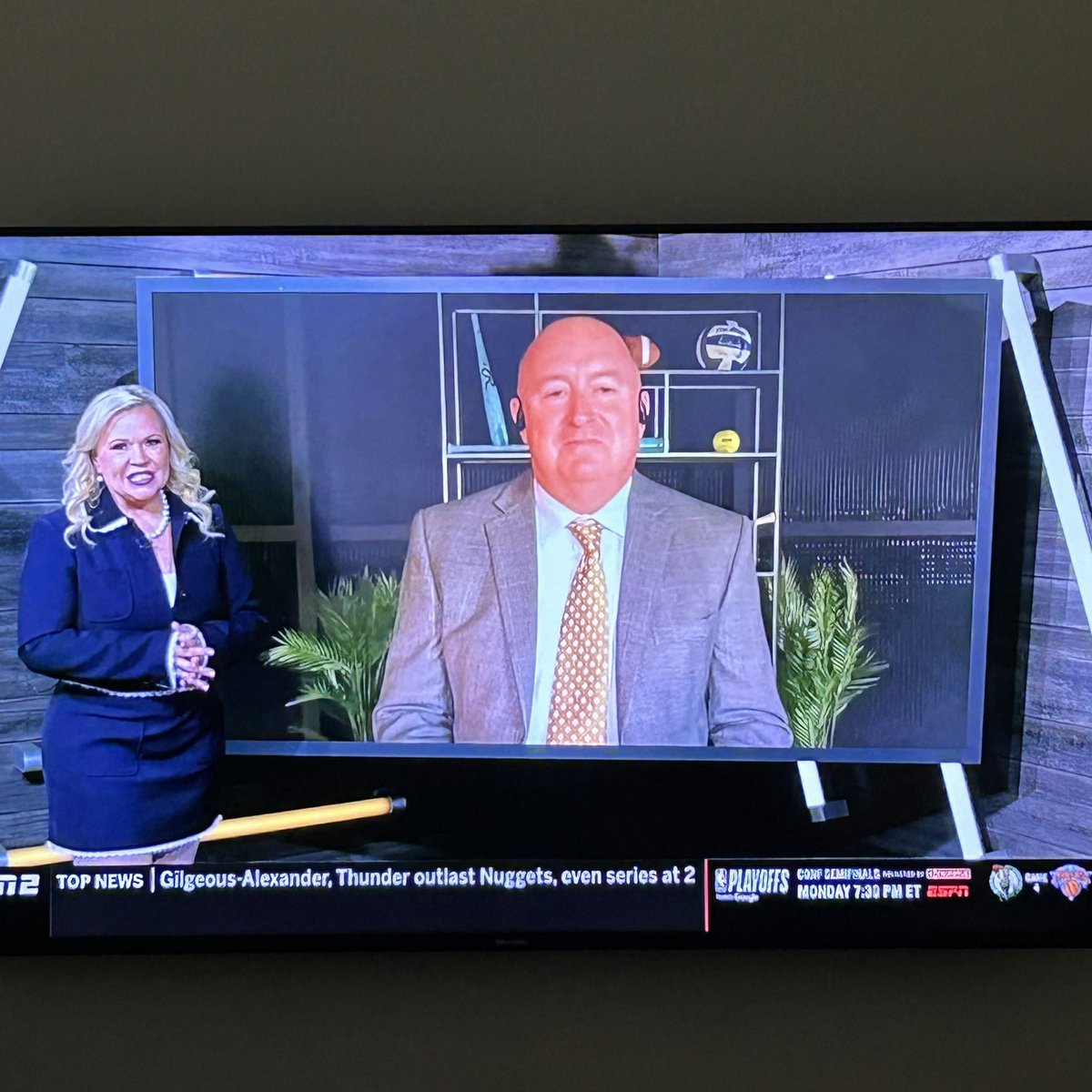 jodieaduncan's tweet image. Bossman crushed it again this year!! He spits those stats effortlessly because he breaks down every game, conference, schedule, etc all season long. @utmsports is proud of ya, Chairman!
@kmcguffUTM #ncaasoftball