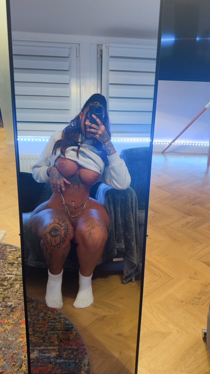 I‘m always a „free the boobs“ Girly🍒