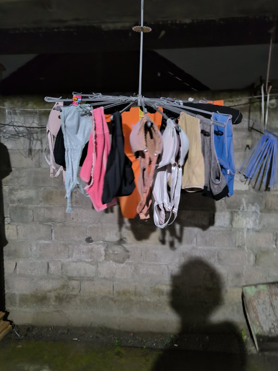 Mama muda dan anak pertamanya