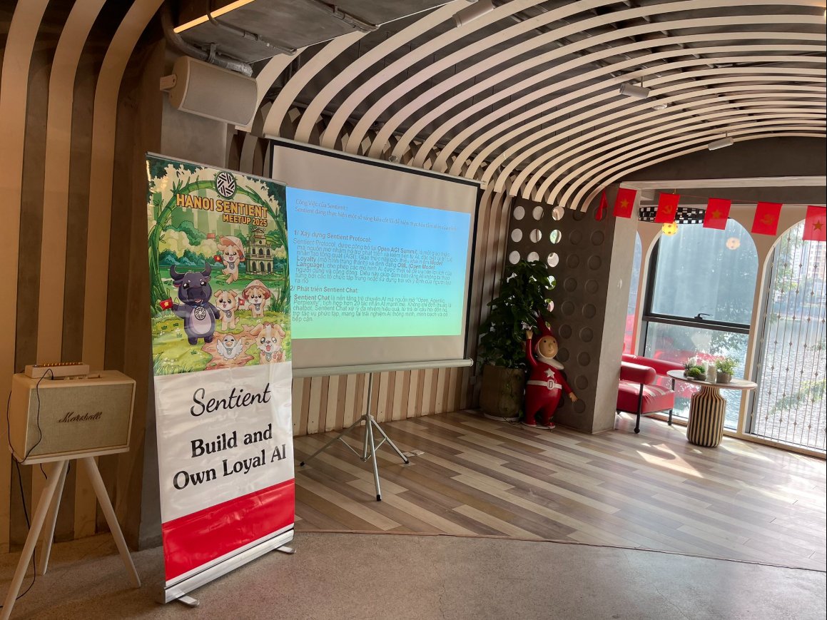 Sentient Việt Nam tweet media