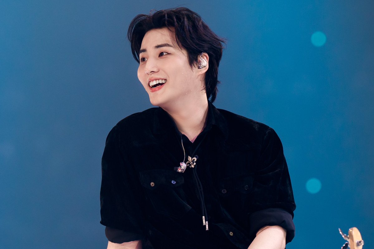 gamzada_'s tweet photo. 250511 포에버영 피날레 #영케이

💙🦋 https://t.co/yLJRaVRcD7