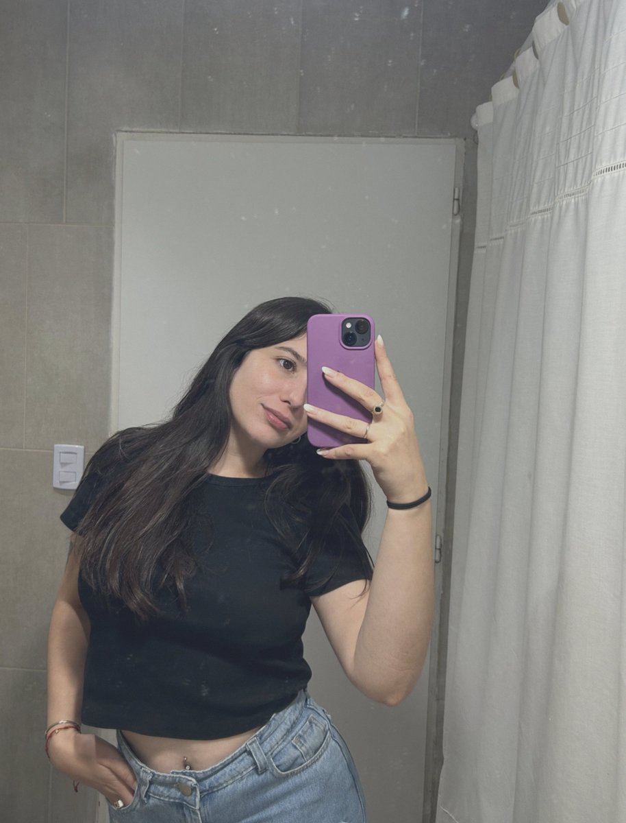 classiccDakota's tweet image. Jazz hands and a whole lotta soul 🎷🌞 The Jacksonville Jazz Fest never misses! its the date thats missing😕
#FloridaFestivals
#JazzInTheCity
#sundaydrinks