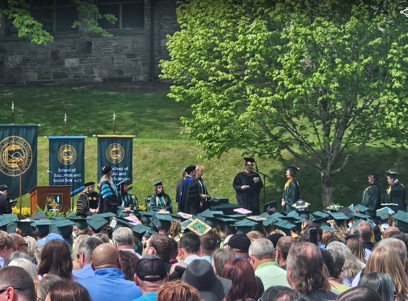 deff_jobbs's tweet image. It was a good, and very emotional Mother's Day weekend for my wife*
Both kids graduated college Saturday. We could only attend one ceremony, but fortunately the one who wanted to walk was the one who went to school in the mountains
So proud
*and me but it is *her* weekend