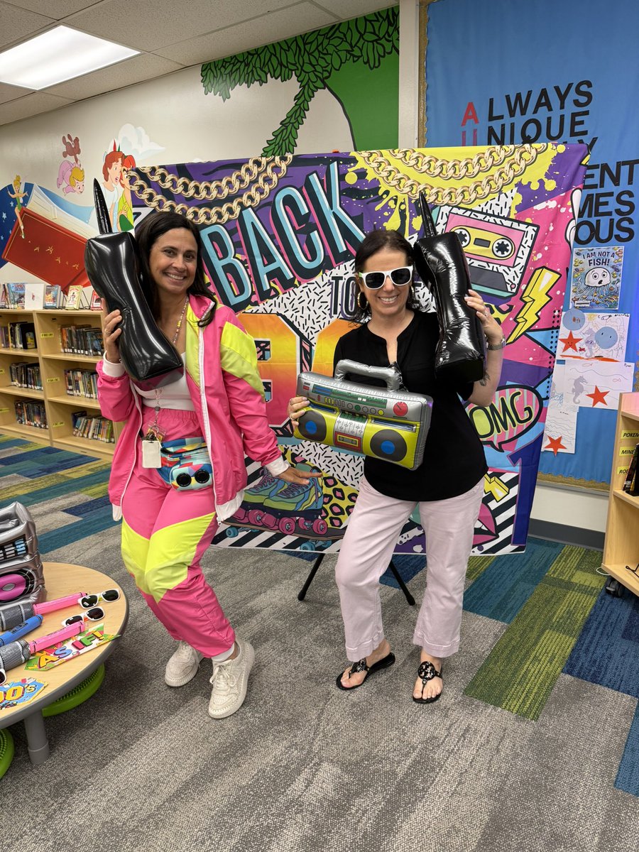 Terie_Miranda's tweet image. We appreciate our staff  for all that they do and last week we showered them with gifts, food, moments of self-care, the gift of laughter and so much more.  They deserve the world!  #ProudPrincipal