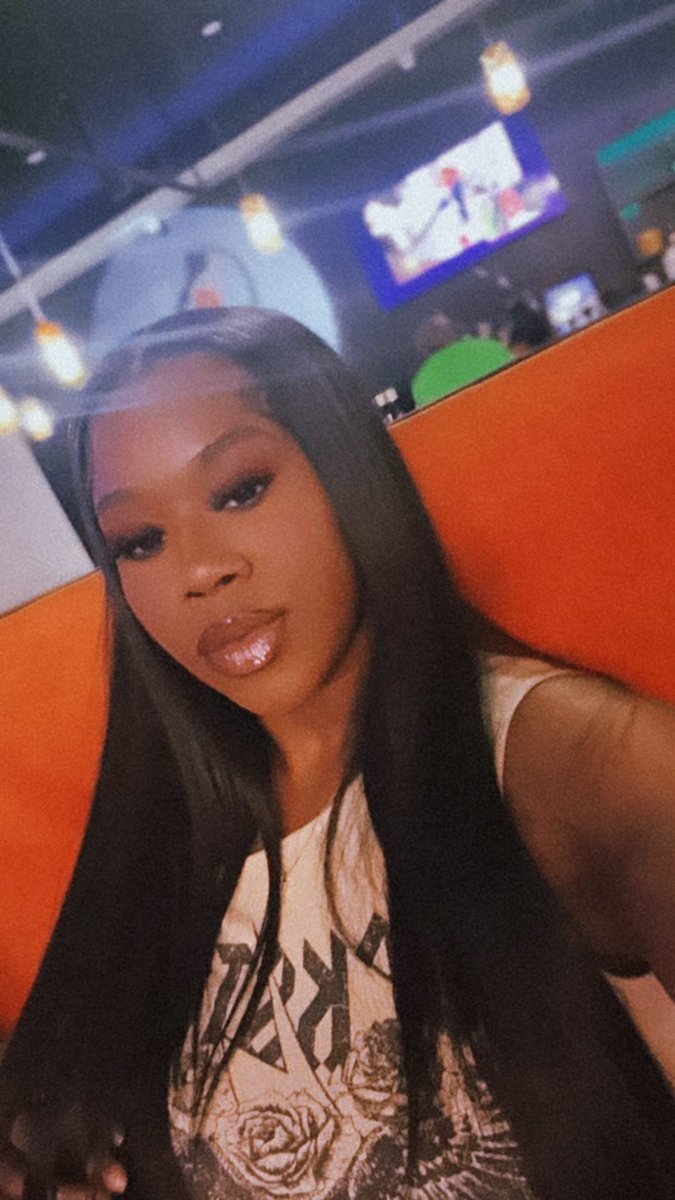 _vnylaa's tweet image. 🖤