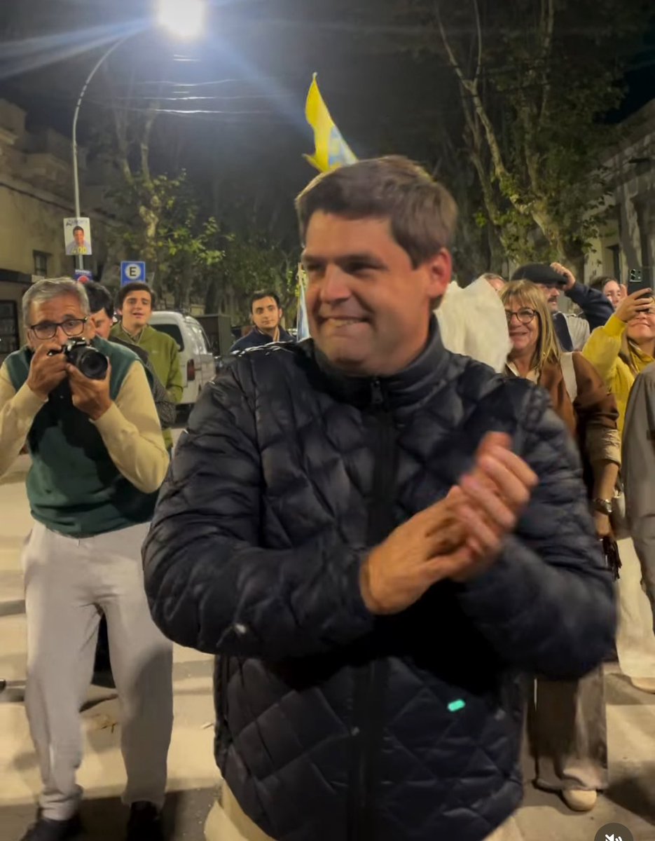 Radio Yi AM960 /Durazno (@radioyi960) on Twitter photo La proyección de boca de urna de la radio fue exacta y podemos anunciar al Dr. <a href="/falgorta/">Felipe Algorta</a> como futuro Intendente de Durazno. La proyección de boca de urna de la radio fue exacta y podemos anunciar al Dr. <a href="/falgorta/">Felipe Algorta</a> como futuro Intendente de Durazno.