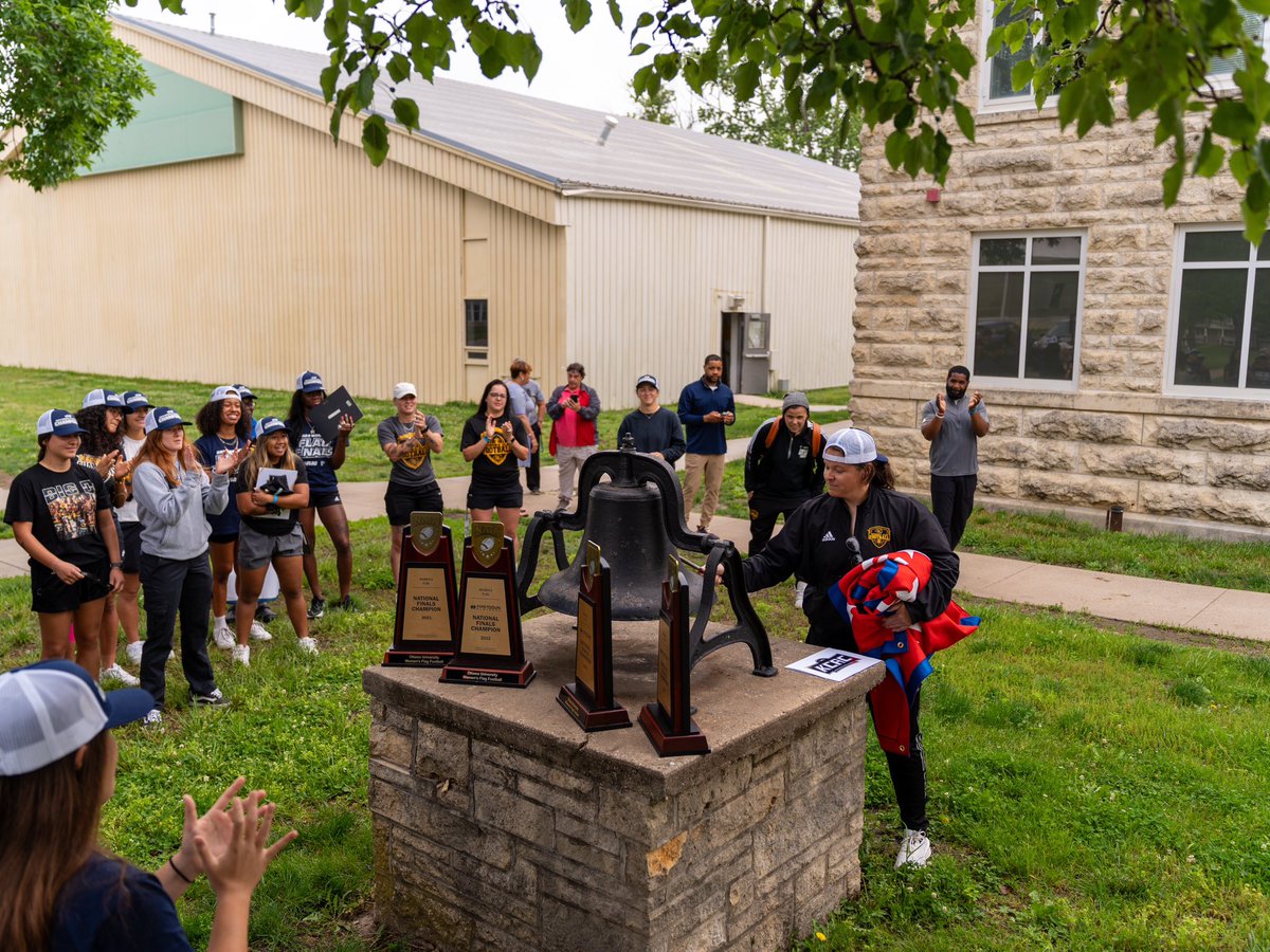 Braves Athletics (@bravesathletics) on Twitter photo Tomorrow at 11 AM, the 5X NAIA National Champions <a href="/wflagfootball/">ou_wflagfootball</a> team will be ringing the victory bell in front of Wilson Field House!
#BraveNation Tomorrow at 11 AM, the 5X NAIA National Champions <a href="/wflagfootball/">ou_wflagfootball</a> team will be ringing the victory bell in front of Wilson Field House!
#BraveNation