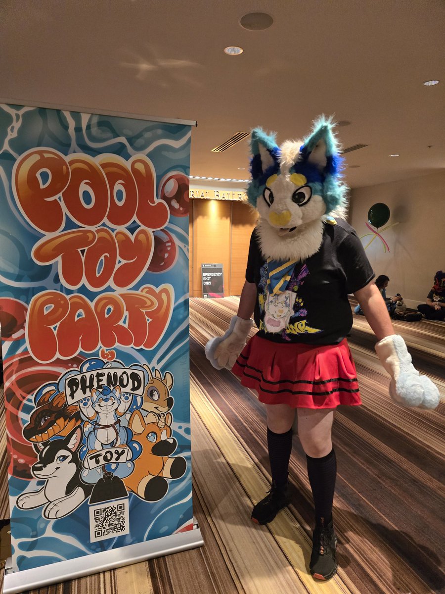 AquaTheFox's tweet photo. #FWA2025 definitely had a blast and enjoyed seeing everyone this year https://t.co/x3GLsxLqvw