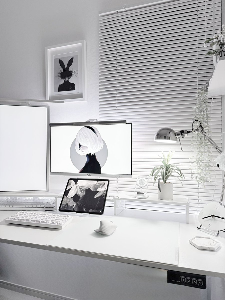 lvelss_m's tweet image. White set up🐑

#desksetup
#cozysetup
#白デスク環境
#縦構図で切り取る私だけの空間