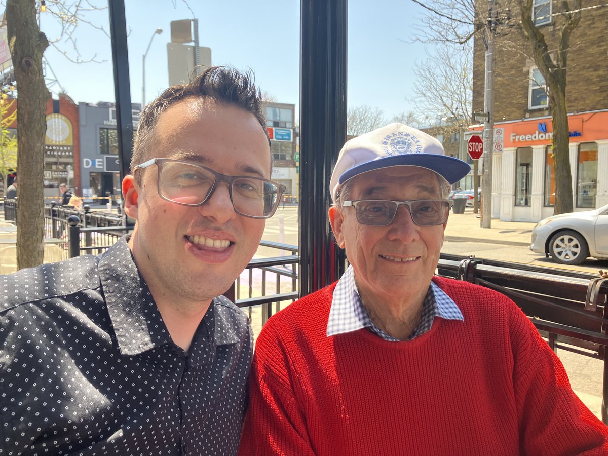 Alex Rășcanu (@alex_rascanu) on Twitter photo Thank you to Bob Roden, President of <a href="/Swansea_History/">Swansea Historical Society</a>, for co-facilitating with me the #ExperienceTO: Swansea Historical Tour on Saturday. And thank you to everyone who attended!
Here are our upcoming #ExperienceTO walks and historical tours: eventbrite.ca/cc/experiencet…
#Swansea Thank you to Bob Roden, President of <a href="/Swansea_History/">Swansea Historical Society</a>, for co-facilitating with me the #ExperienceTO: Swansea Historical Tour on Saturday. And thank you to everyone who attended!
Here are our upcoming #ExperienceTO walks and historical tours: eventbrite.ca/cc/experiencet…
#Swansea