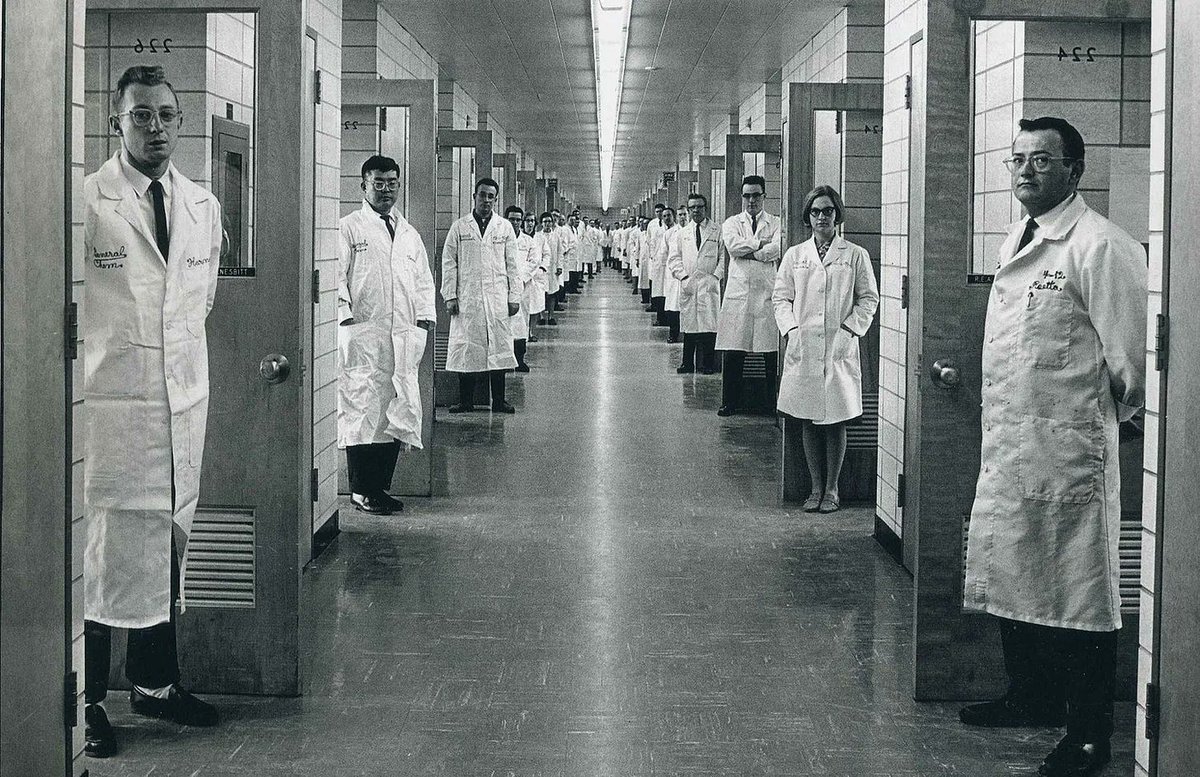 Generations of scientists at Bell Labs had the freedom
to pursue curiosity driven research with long term backing.

This piece examines how that autonomy, tied to real needs,
led to world changing tech.