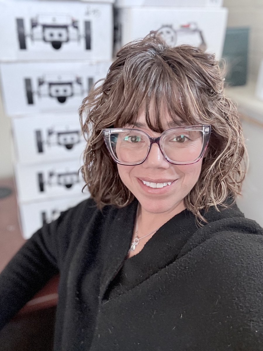 True Robotics, Inc. (@truerobotics) on Twitter photo Big applause for Stephanie Lopez Smith at <a href="/CheshirePublic/">Cheshire Public Schools</a> ! 🌱
4th & 5th-grade Science Coach inspiring young minds with our curriculum since 2024. Thank you, Stephanie!
#TeacherAppreciationWeek #ScienceEducation Big applause for Stephanie Lopez Smith at <a href="/CheshirePublic/">Cheshire Public Schools</a> ! 🌱
4th & 5th-grade Science Coach inspiring young minds with our curriculum since 2024. Thank you, Stephanie!
#TeacherAppreciationWeek #ScienceEducation