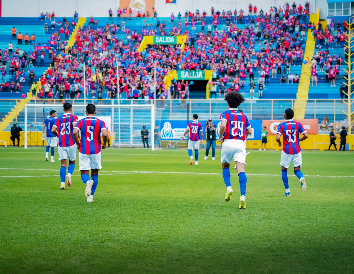 ¡𝐄𝐒𝐓𝐎 𝐄𝐒 𝐏𝐎𝐑 𝐔𝐒𝐓𝐄𝐃𝐄𝐒! 🔴🔵

Gracias a cada uno de ustedes, por creer HASTA EL FINAL. 

#CDFAS #CL2025 #LMF