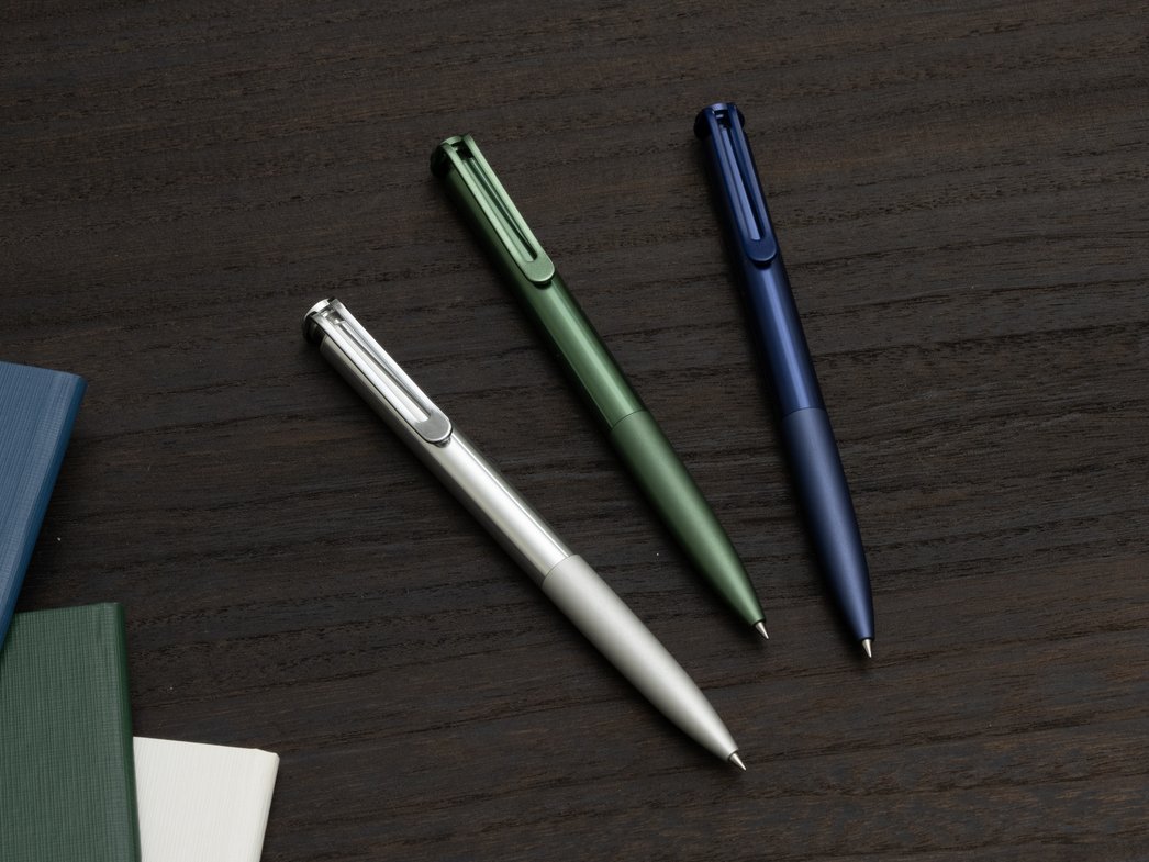 新商品情報／ 6月中旬に「SAKURA craft_lab(サクラクラフトラボ)008