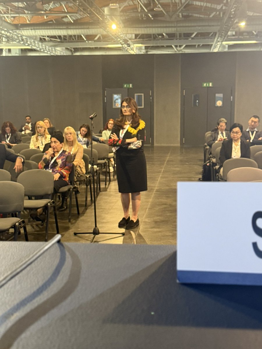 Swikrity U Baskota,MD, FCAP (@baskotacytopath) on Twitter photo What an amazing companion session of <a href="/PapSociety/">Papanicolaou Society</a> at #IACcongress ! Thank you 🙏 for presenting and attending! <a href="/SMonaco3/">S Monaco</a> <a href="/NayarRitu/">Ritu Nayar, MD</a> <a href="/bfaquin/">WC Faquin, MD, PhD</a> <a href="/aakasharmand/">Zubair Baloch</a> <a href="/AzizaNassar2/">Aziza Nassar</a> <a href="/PoonamVohra3/">Poonam Vohra MD</a> What an amazing companion session of <a href="/PapSociety/">Papanicolaou Society</a> at #IACcongress ! Thank you 🙏 for presenting and attending! <a href="/SMonaco3/">S Monaco</a> <a href="/NayarRitu/">Ritu Nayar, MD</a> <a href="/bfaquin/">WC Faquin, MD, PhD</a> <a href="/aakasharmand/">Zubair Baloch</a> <a href="/AzizaNassar2/">Aziza Nassar</a> <a href="/PoonamVohra3/">Poonam Vohra MD</a>