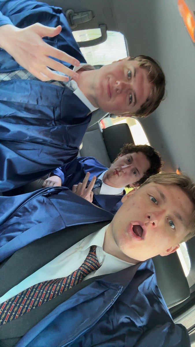 chafie ❇️ tweet media