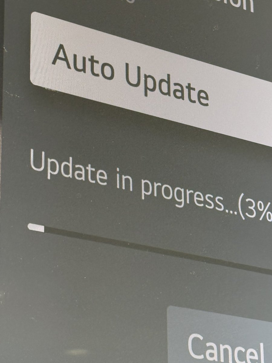 Tezos upgrades with no downtime.

Instantly.

Ethereum’s latest upgrade on May 7? Exchanges paused deposits &amp; withdrawals for 1–5 hours.

Most blockchains stall. Tezos just evolves.