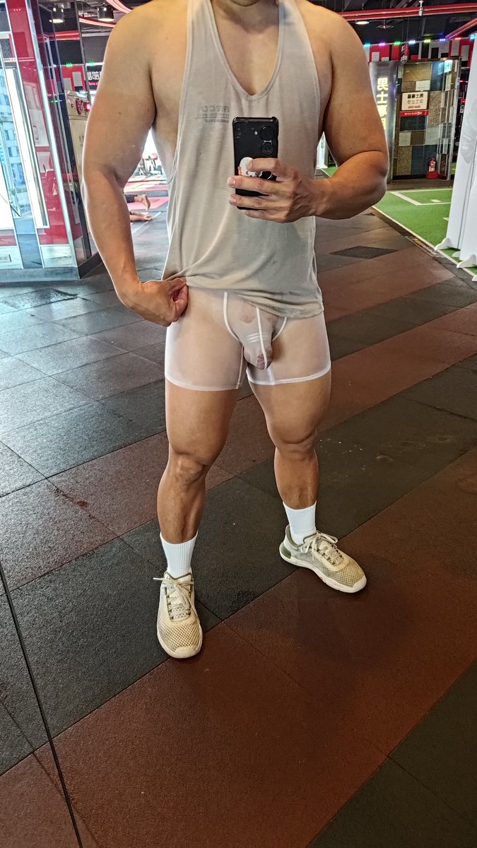 underdaddy tweet media