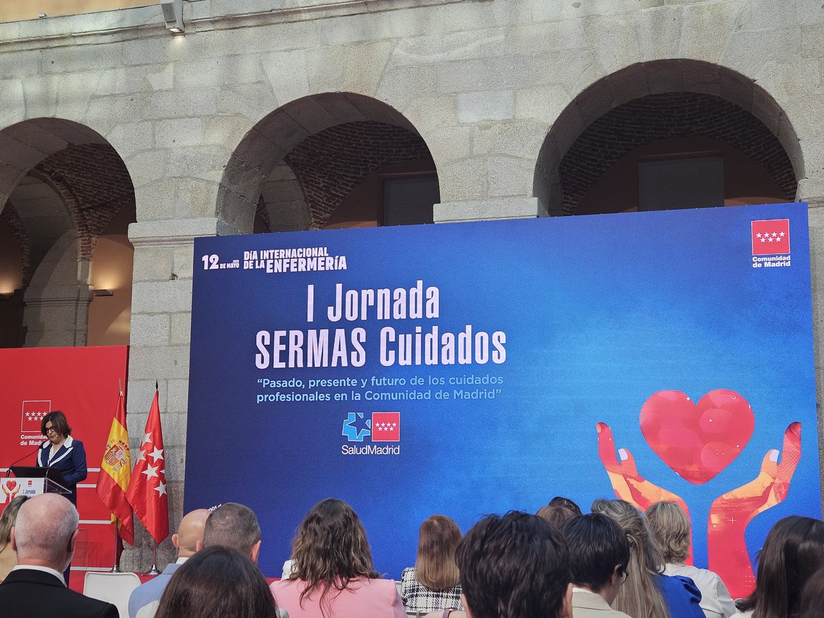 Nuestras enfermeras, nuestro futuro ✨️

Hoy celebramos. Todos los días reconocemos
Pero se necesita + presencia en mesas de decisiones. Mas investigación. Mas equidad.

Porque sin equidad para las enfermeras, no hay justicia en sistema ni futuro en la salud
#DíaDeLaEnfermería