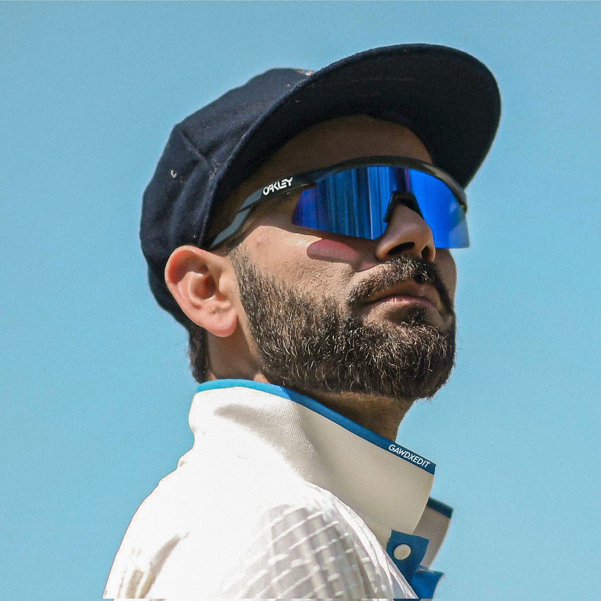 An era ends as the King of grit and passion bids farewell to Test cricket. The whites won't shine the same without you, Virat. Thank you for the fire, the fight, and the unforgettable memories. You'll always be my Captain.
Thank you LEGEND #VK18🥹🙏