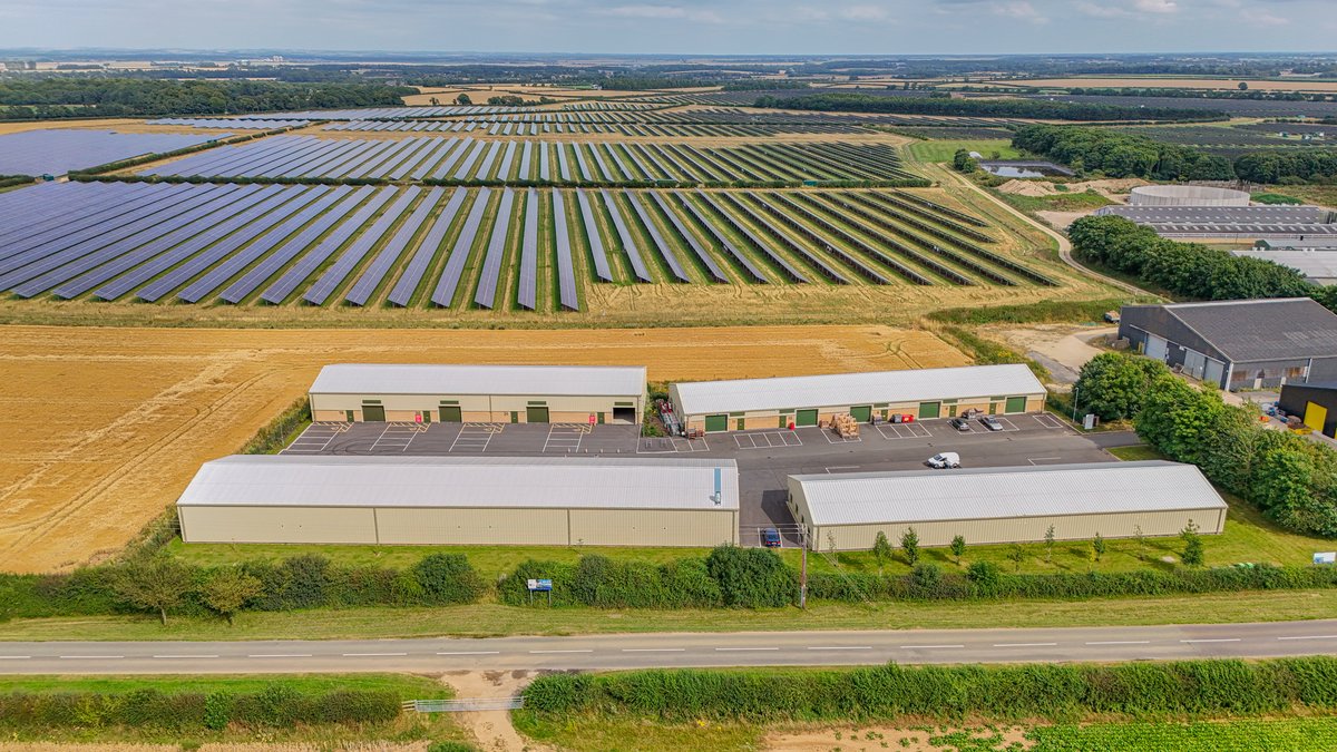 All units on our Kirks Yard development in Branston are now sold STC! ☑️

We're looking forward to welcoming another new growing business to this thriving community! 💼

See what's available on our other developments in Lincoln &amp; Gainsborough: bit.ly/2KkX1li