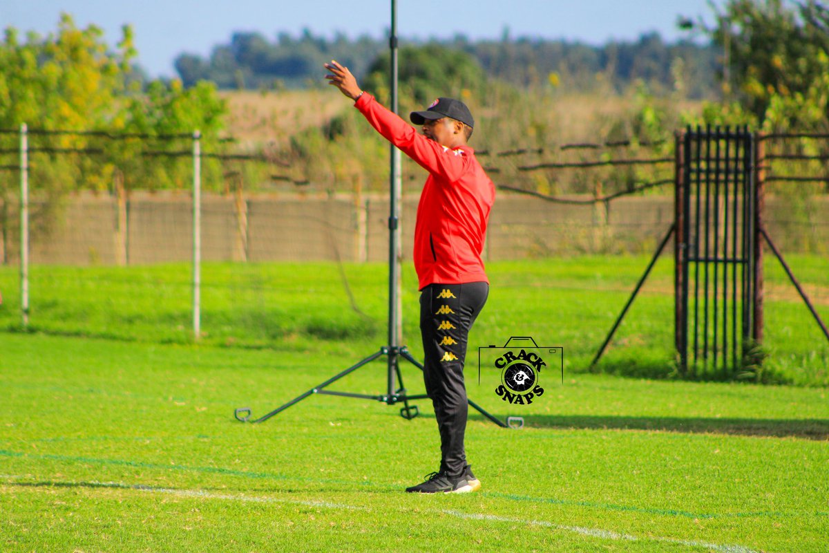 Sibusiso Ntsinde tweet media
