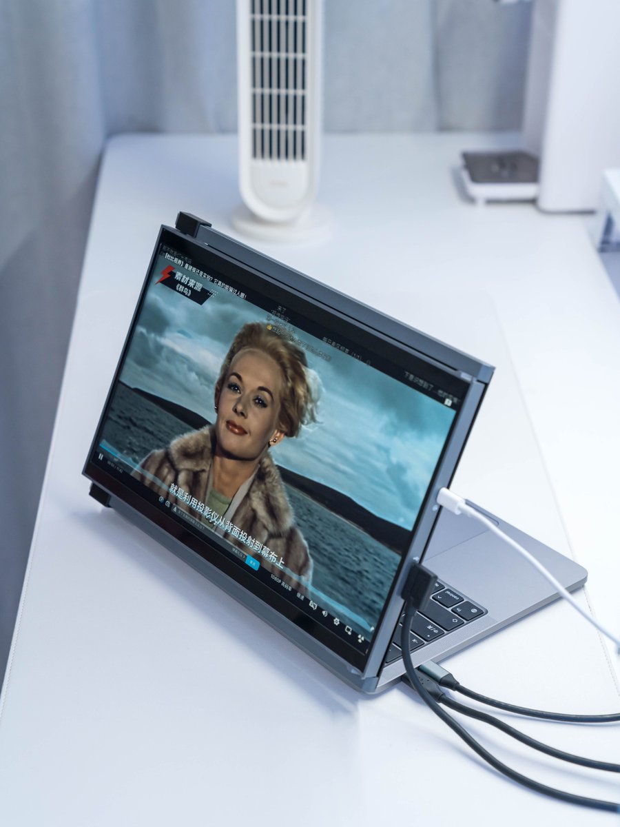 Mobile Pixels Inc tweet media