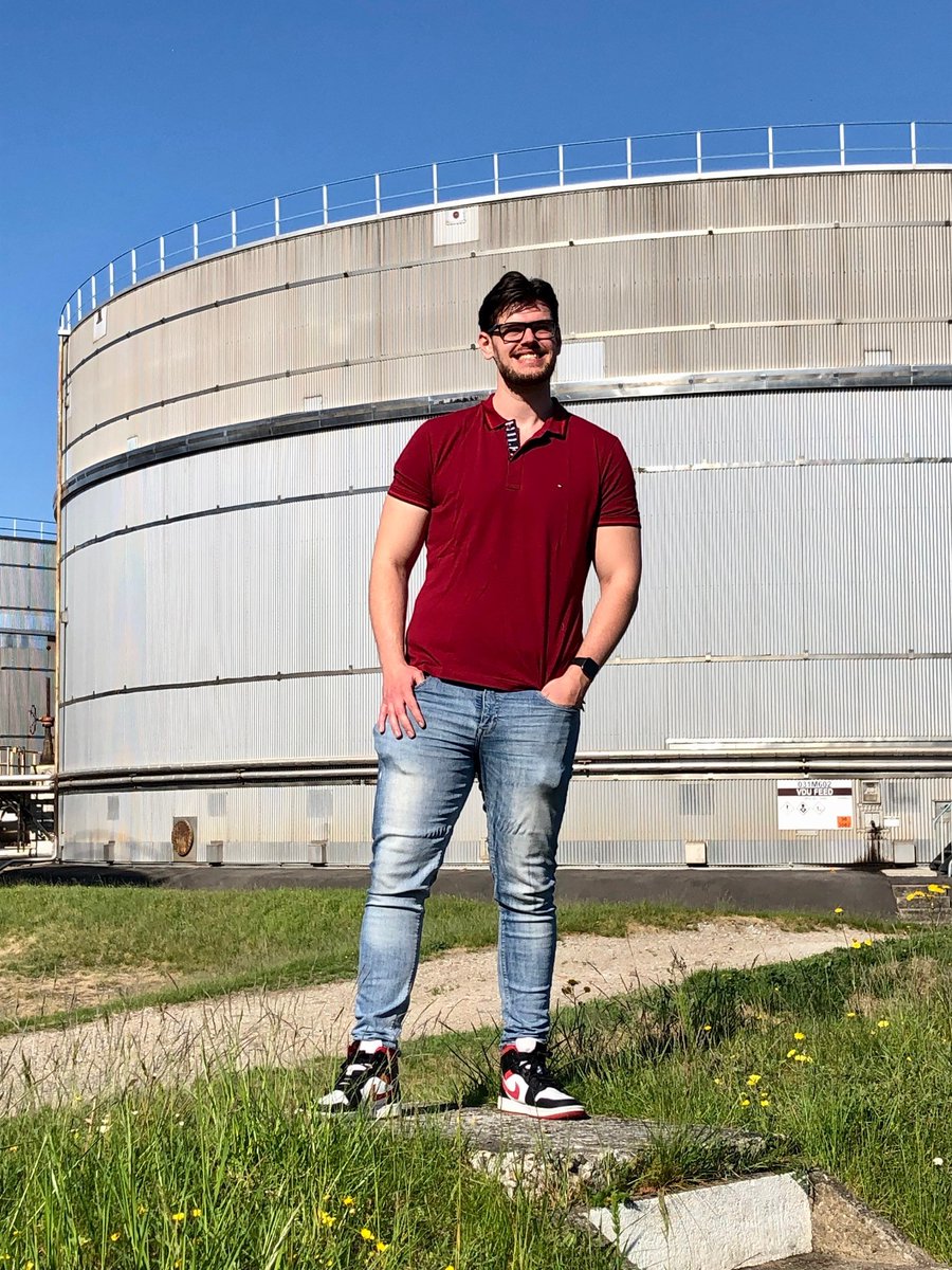 Begin mei mochten wij vier nieuwe collega's verwelkomen bij Zeeland Refinery. Extra leuk is dat drie van de nieuwe collega's eerst stagiair bij ons waren en nu officieel deel uitmaken van ons team. Van harte welkom Free, Yoeri, Milan en Matthijs! Veel plezier en succes bij ZR!
