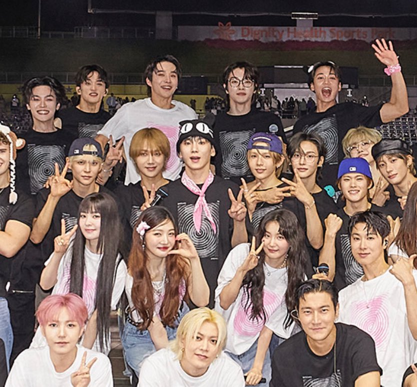 jwoosworld's tweet photo. @SMTOWNGLOBAL Kun Mark Jungwoo Sungchan Minho 😂 https://t.co/wLoQQ23m0U
