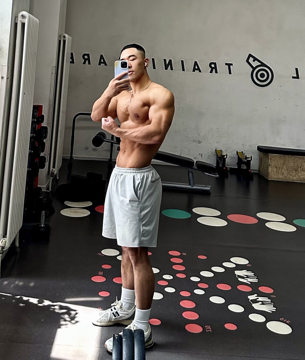 金恭灿 (@jingongcan) on Twitter photo 