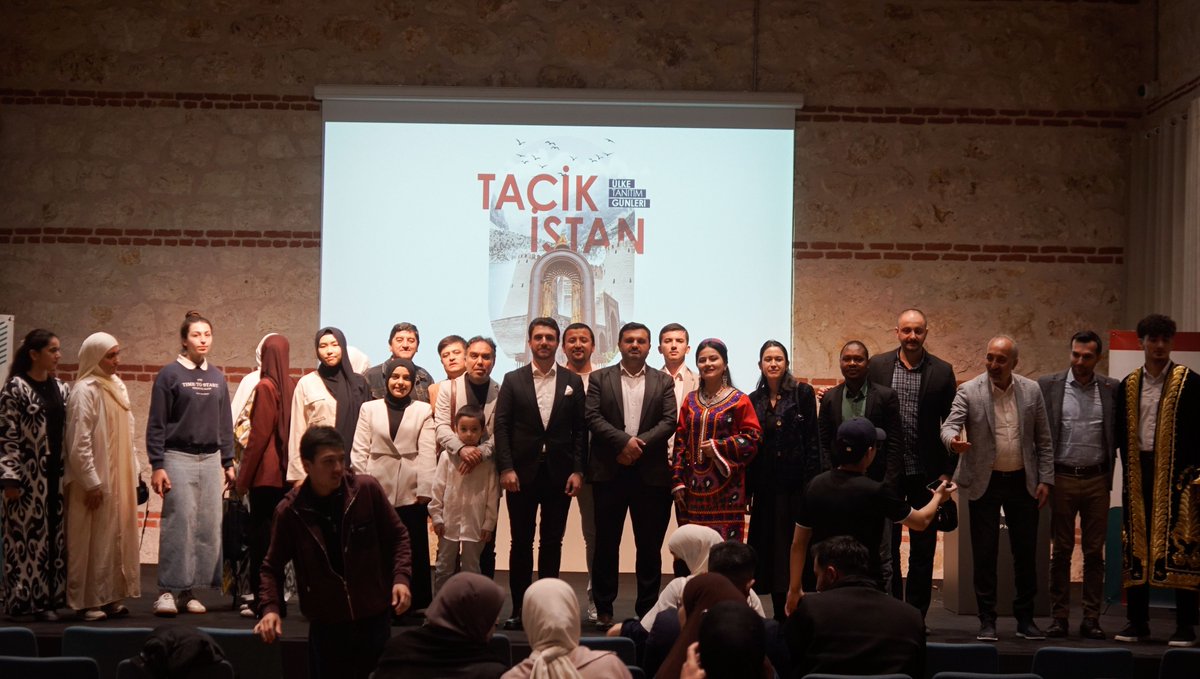 🎉 Tacikistan Ülke Tanıtım Günleri Rami Kütüphanesi’nde Gerçekleşti! 🇹🇯📚

10 Mayıs 2025 tarihinde Rami Kütüphanesi’nde düzenlediğimiz Tacikistan Ülke Tanıtım Günleri etkinliğimiz büyük bir coşkuyla gerçekleşti.

#Tacikistan #ÜlkeTanıtımGünleri #BâbıÂlem #RamiKütüphanesi #TISUP