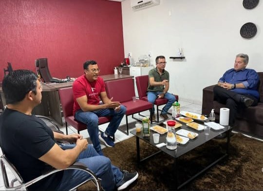 palmas_sul's tweet image. Servidores municipais de Palmas vão à luta pela Data-Base 2025! Ato NESTA QUARTA (15/05), 8h30, na Câmara. Sindicatos unidos na cobrança por direitos. Pauta inclui PCCV da Saúde. Luta impacta serviços em Palmas. palmassul.com.br
 #DataBase2025 #Palmas #ServidoresPublicos