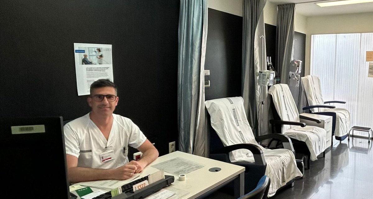 📅 Con motivo del Día Mundial de la Enfermería, hablamos con Miguel Ángel Tremiño, enfermero de Medicina Interna del Hospital General de Elche, sobre la importancia de su papel en el día a día hospitalario de pacientes de EE.RR. 

aelmhu.es/dia-mundial-de…