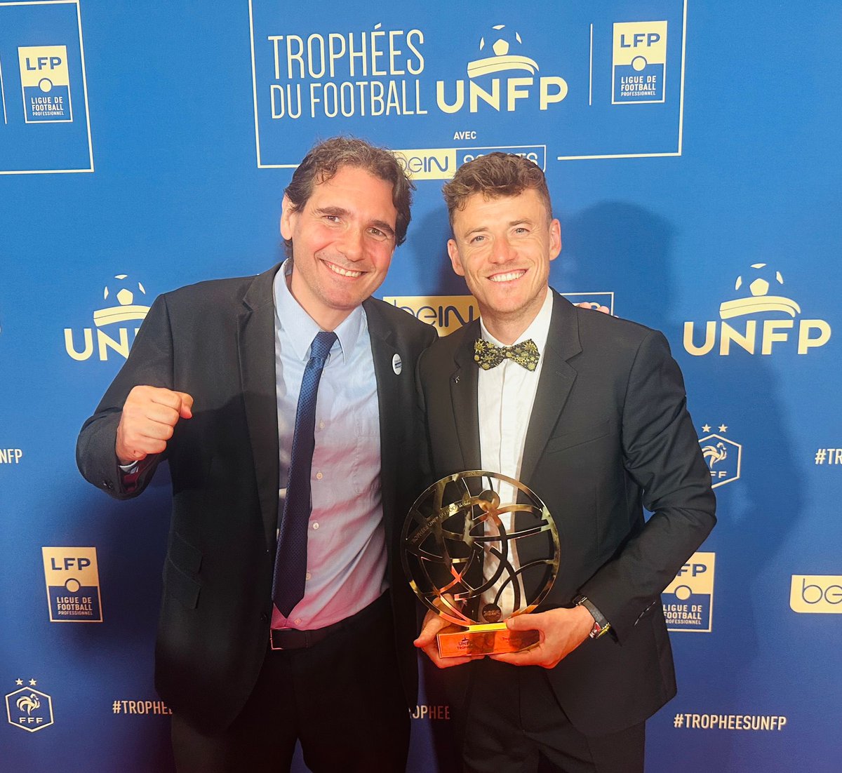 ludoworld's tweet photo. Hier soir, une grande fierté : Pierrick Capelle, capitaine du SCO d’Angers, que nous avons accompagné dans un superbe projet de construction d’une école et d’un terrain de sport pour 330 enfants à Madagascar, a été récompensé par un Trophée UNFP. Belle reconnaissance ! https://t.co/SGrRdA98y8