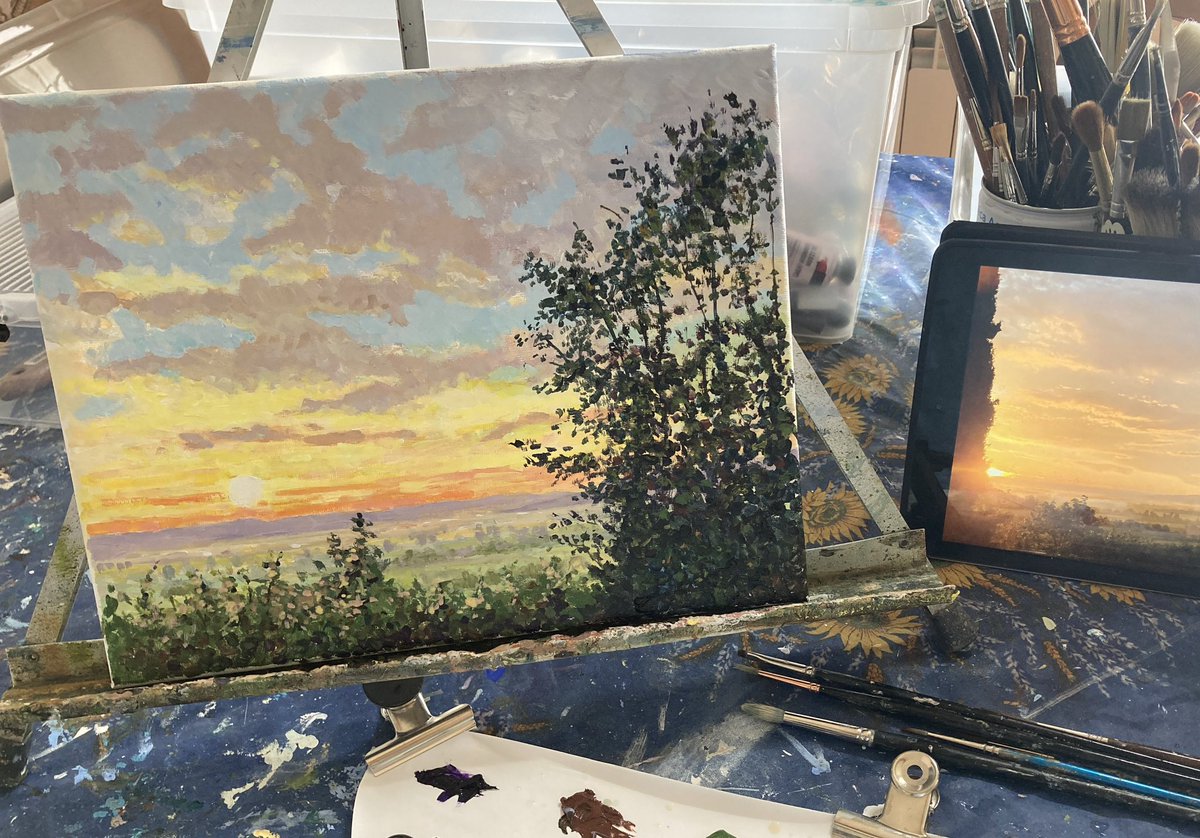 Sunrise over the Black mountains - Acrylic on canvas, from photo I took.   #thedailysketch #bigartboost #sketchbook #sketch #urbansketcher #urbansketchers #usk #draw365 #drawing #acrylic #painting #artoftheday #acrylicpainting #artchallenge