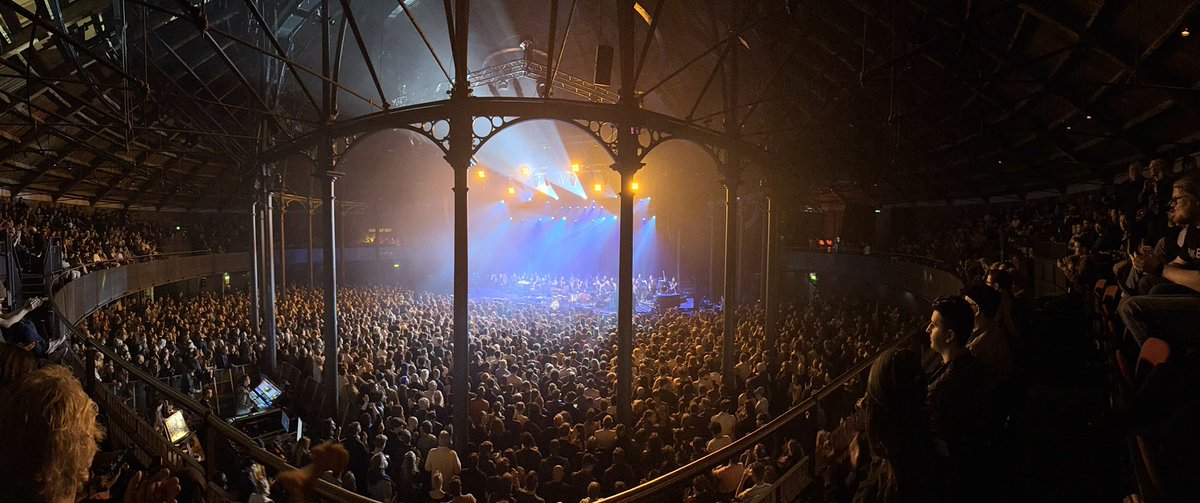 Louis Cole tweet media