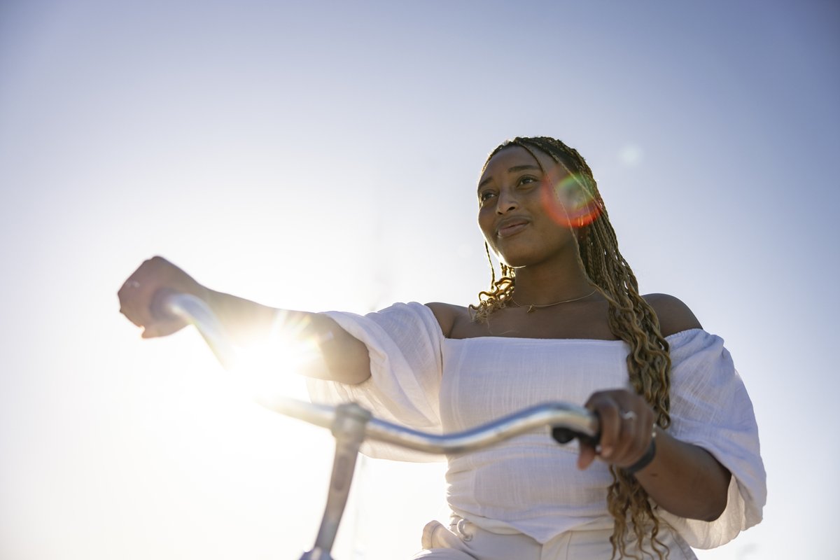 🌅 Finish your day with a sunset ride