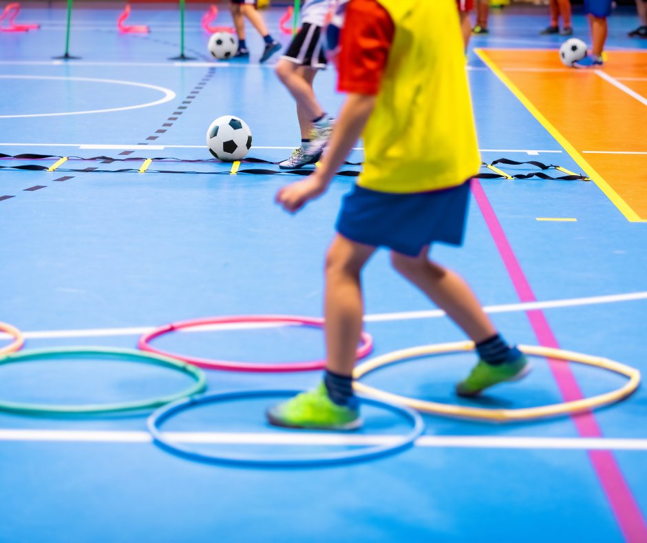 🎓🌱 Títulos oficiales en Fútbol, Fútbol Sala y Baloncesto. En Formación, Deporte y Empleo, ofrecemos formación de calidad con una financiación adaptada. ¡Haz realidad tu sueño deportivo con nosotros! #FútbolSala #FormaciónDeportiva #TitulaciónOficial