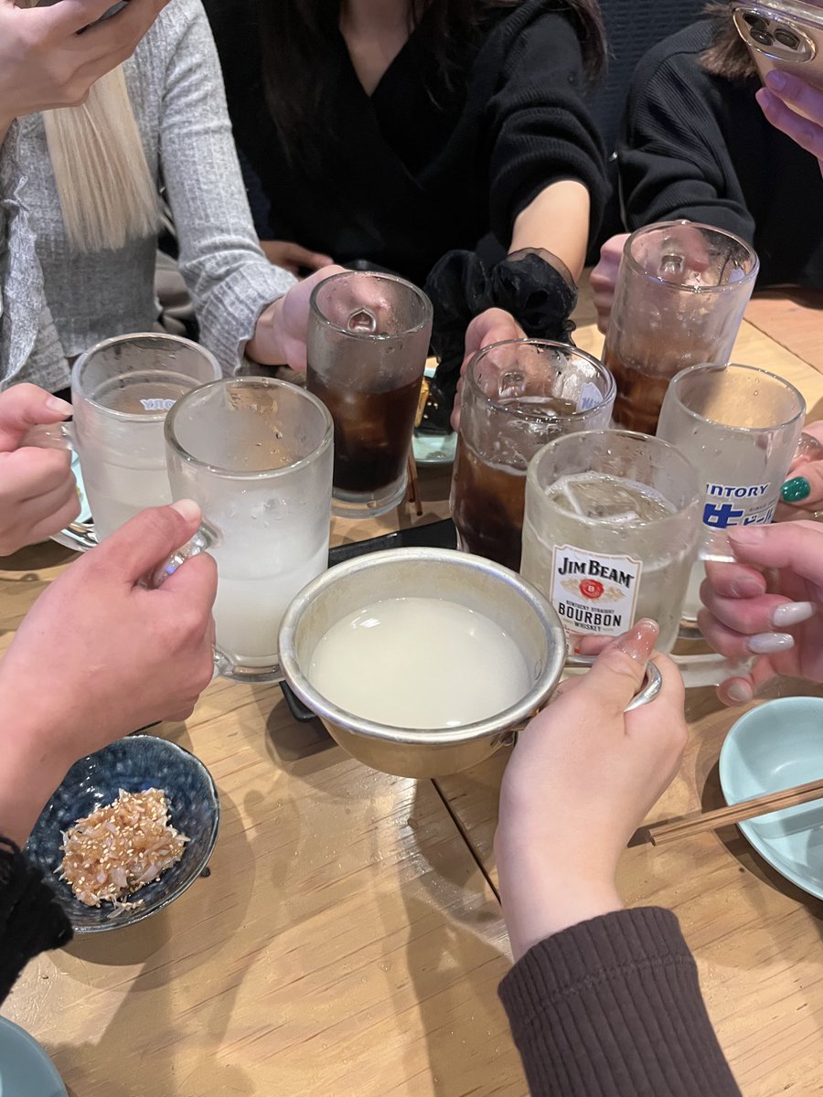 lol__r7's tweet photo. バイク女子最高ですわ☝️☝️☝️ https://t.co/VTYr5fo6DO